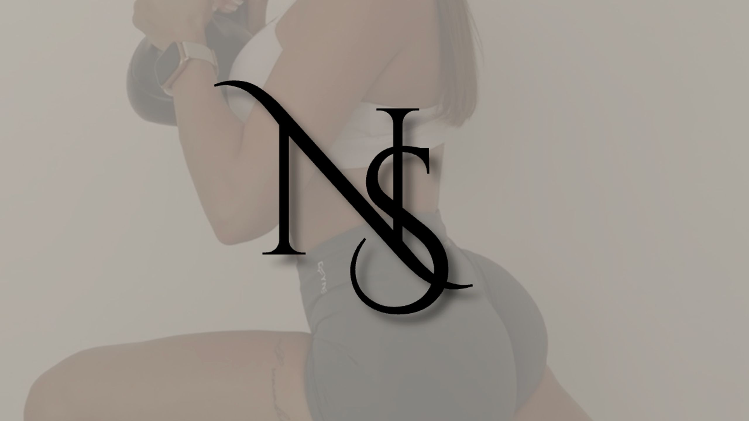 Nicky Sandí - Glute Coach