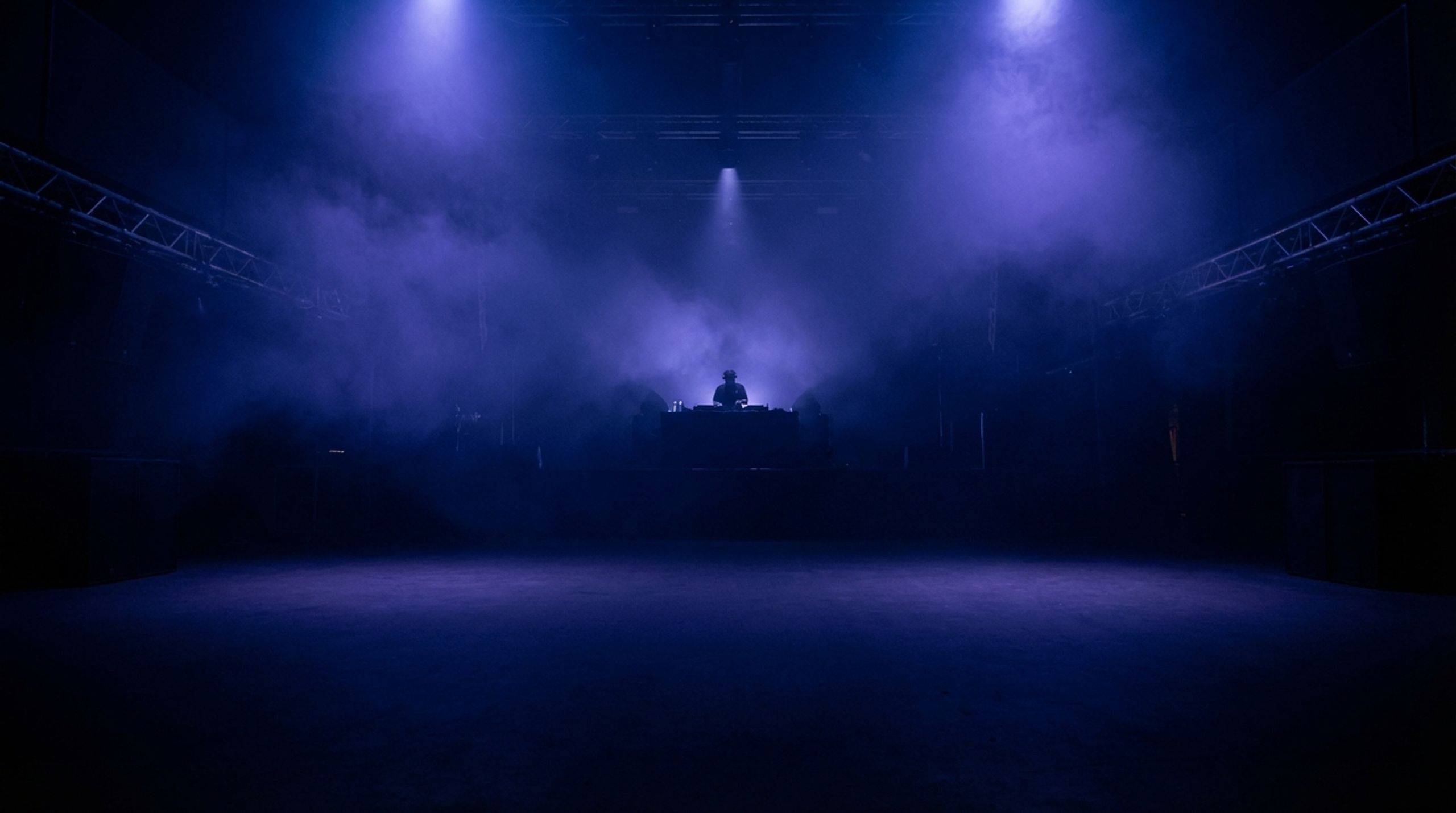 DJ EZ