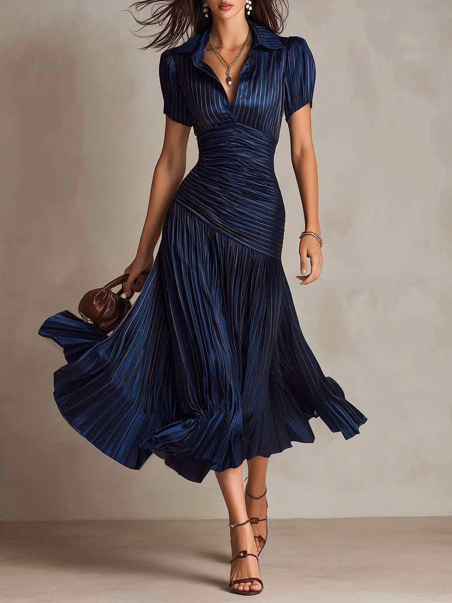 Adriana | Robe midi satinée à rayures rétro