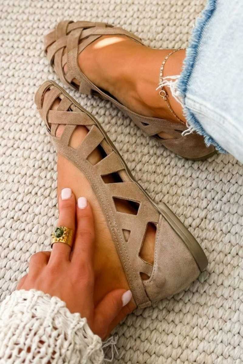 Casual Flat Woven Open-Toe Sandals with Crossover Straps