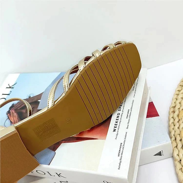 Chic Solid-Colour Sandals with Buckle