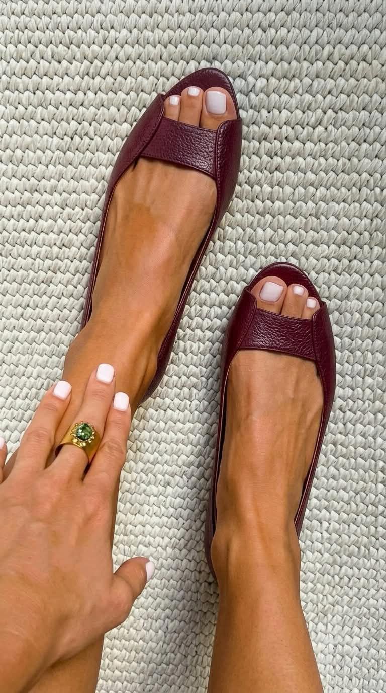 Chic Champagne Gold Metallic Open-Toe Flats