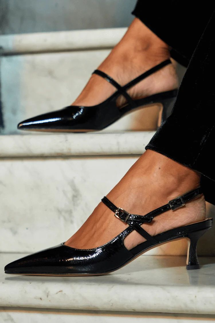 High-Shine Black Pointed-Toe Slingback Heels