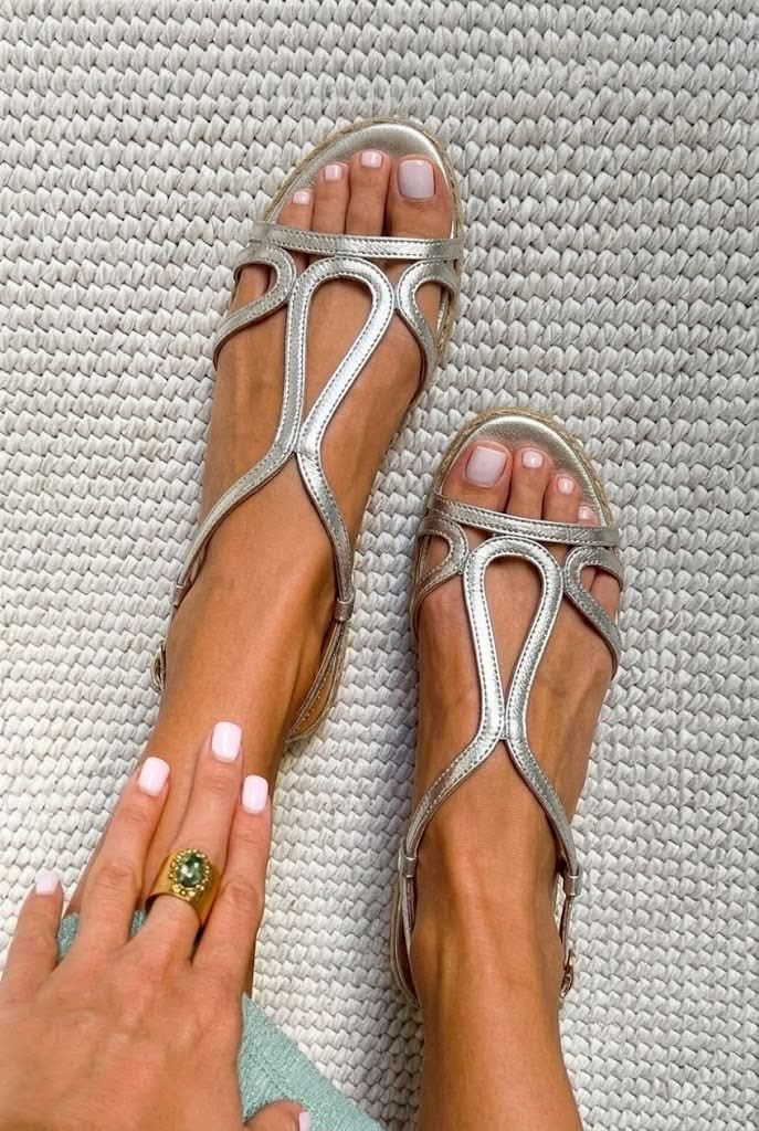 Casual Flat Cut-Out Espadrille Sandals with Straps