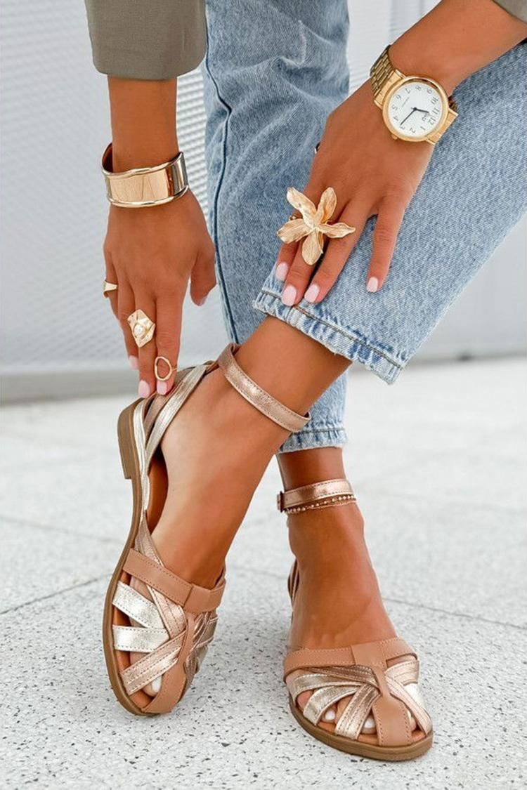 Champagne Colour-Block Cut-Out Sandals with Ankle Strap and Buckle