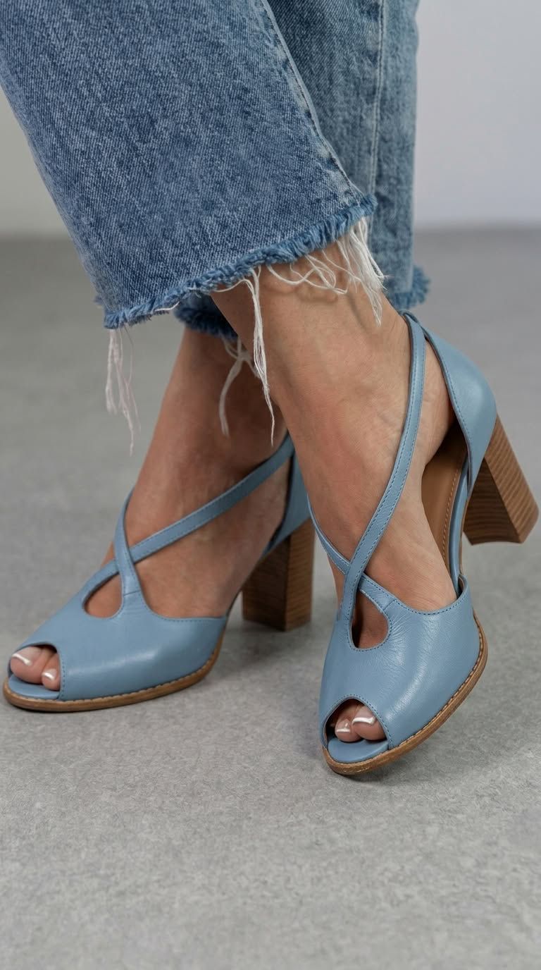 Elegant Powder Pink and Pink Open-Toe Block-Heel Sandals with Crossover Straps