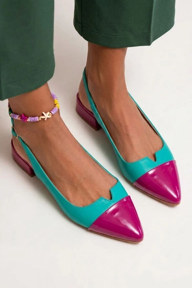 Colour-Block Pointed-Toe Slingback Flats with Buckle and Cut-Outs