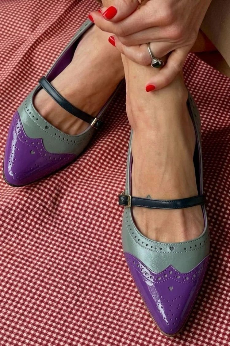 White Colour-Block Pointed-Toe Low Heels with Buckled Instep Strap