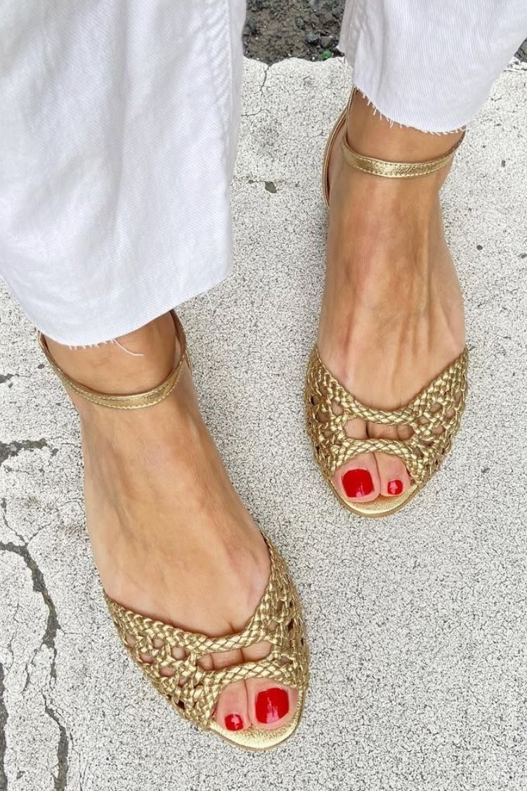 Elegant Woven Cut-Out Flat Open-Toe Sandals with Ankle Strap