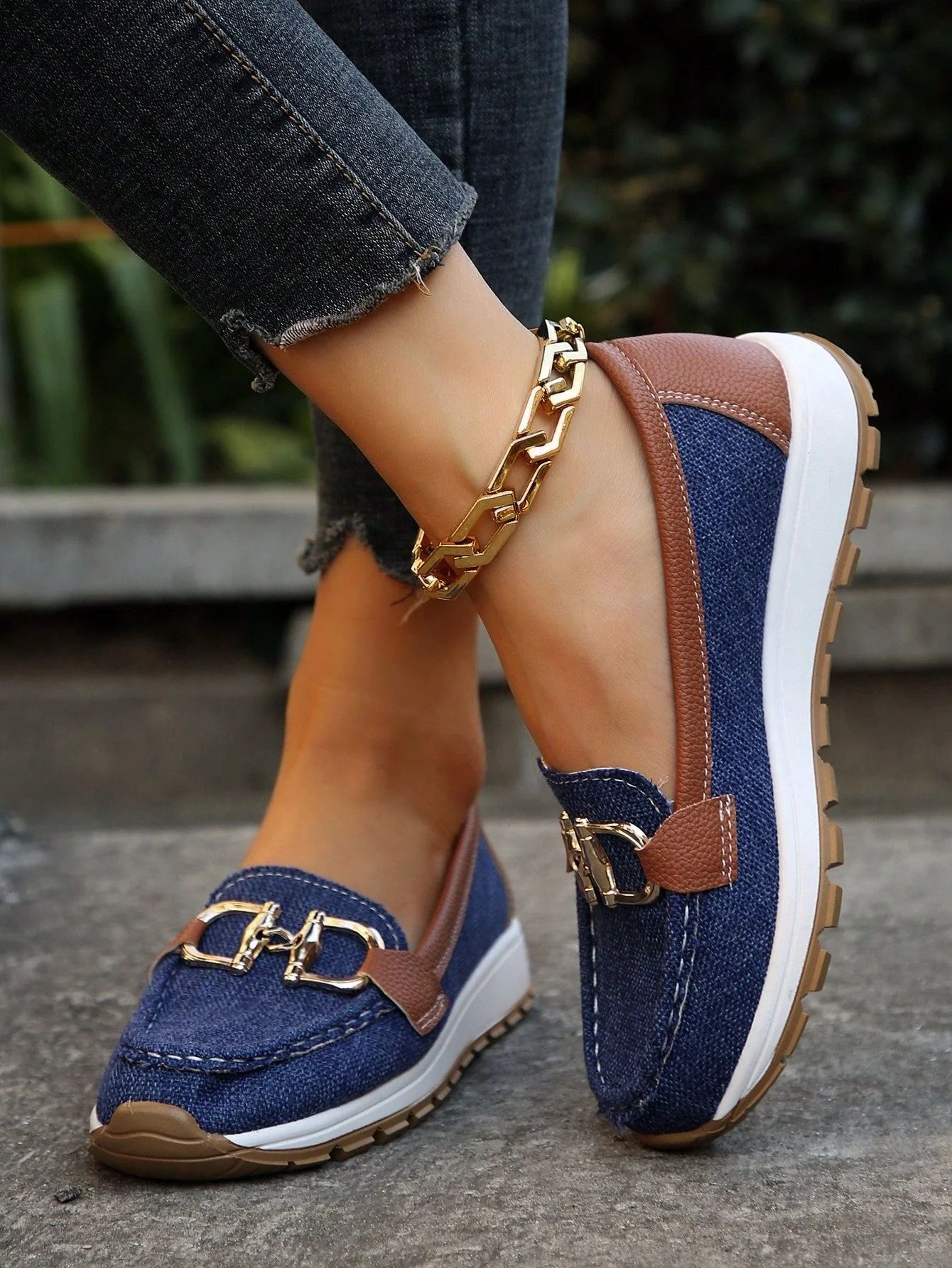 Vittoria | Flat Loafers with Buckle
