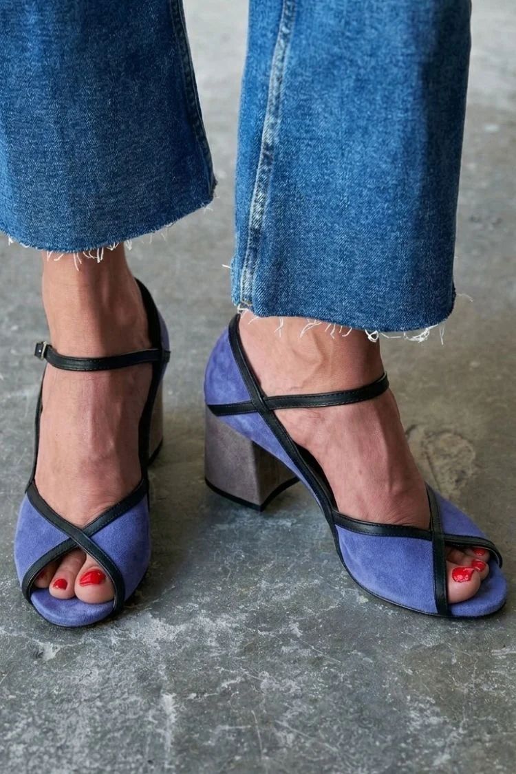 Colour-Block Stilettos with Buckle and T-Bar Strap