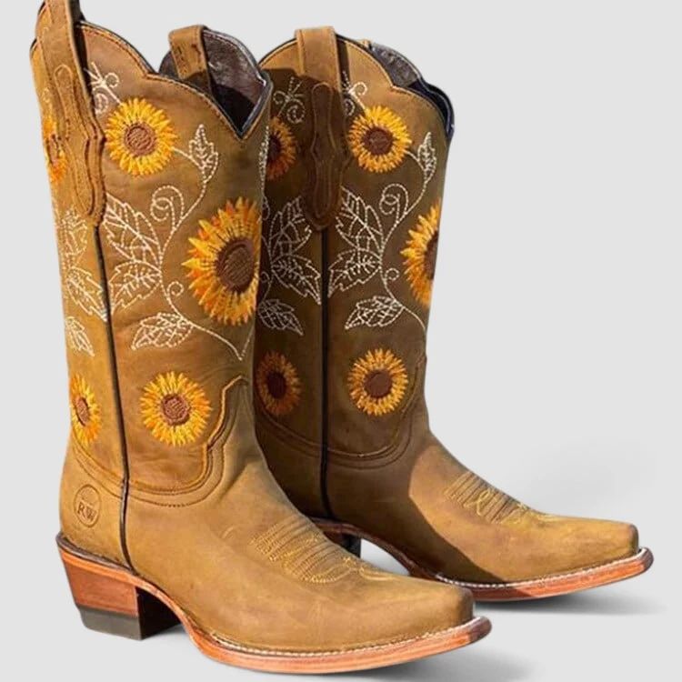 Savina | Floral Embroidered Western Boots
