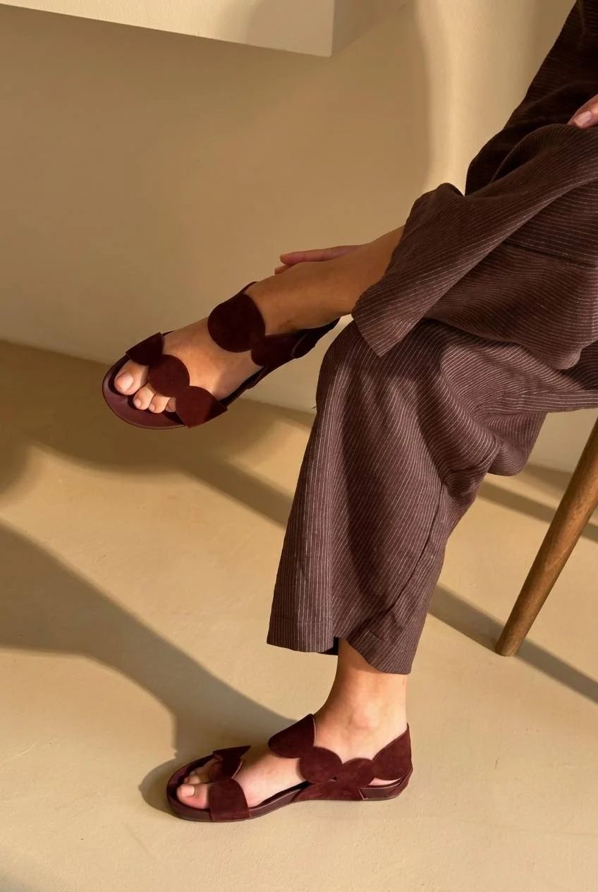 Burgundy Boho Summer Flat Sandals with Scalloped Strap