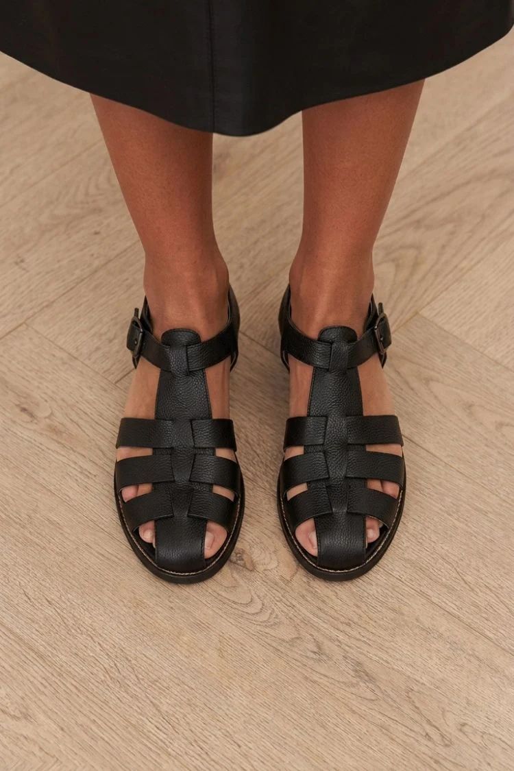 Black Grained Leather Flat Fisherman Sandals with T-Bar Strap