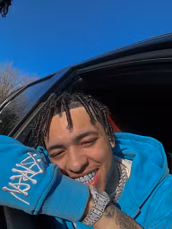 Profile picture
