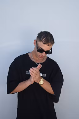 Profile picture