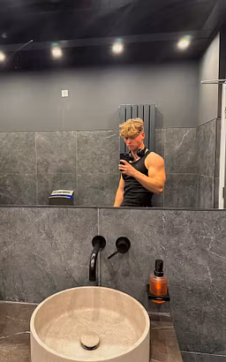 Profile picture