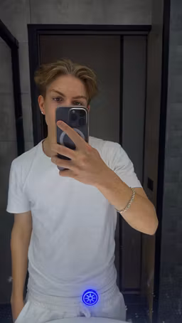 Profile picture