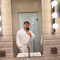 Profile picture