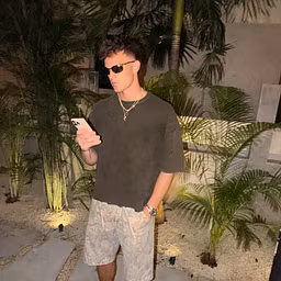 Profile picture