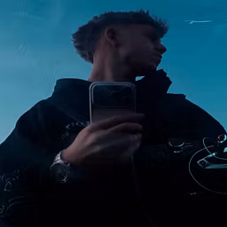 Profile picture