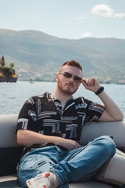 Profile picture