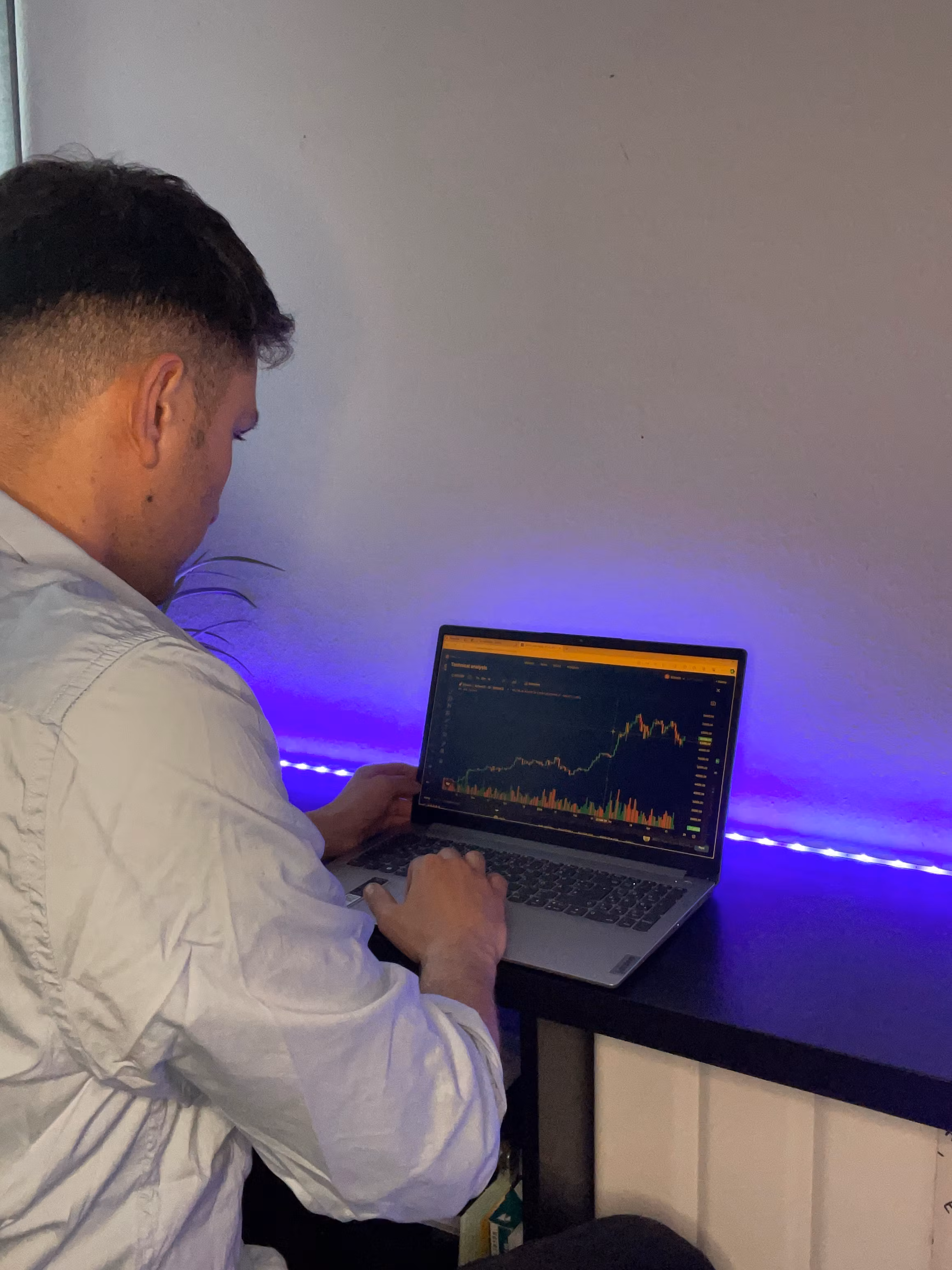 Crypto Alex 