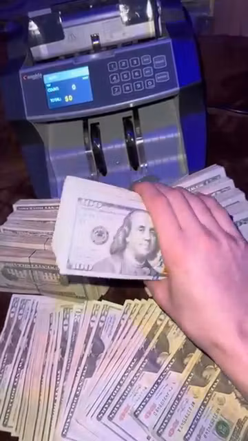 $$$ Glitch Hub