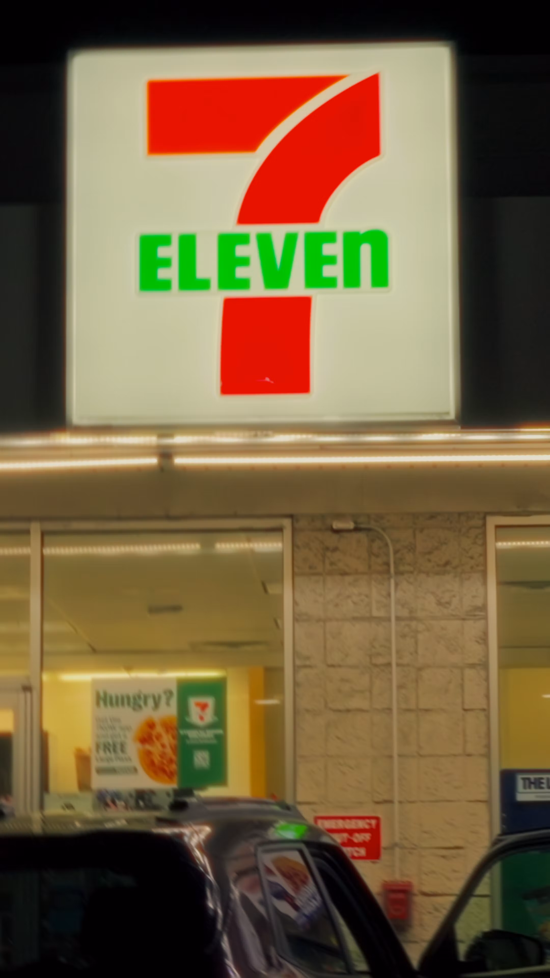 Reedus's store
