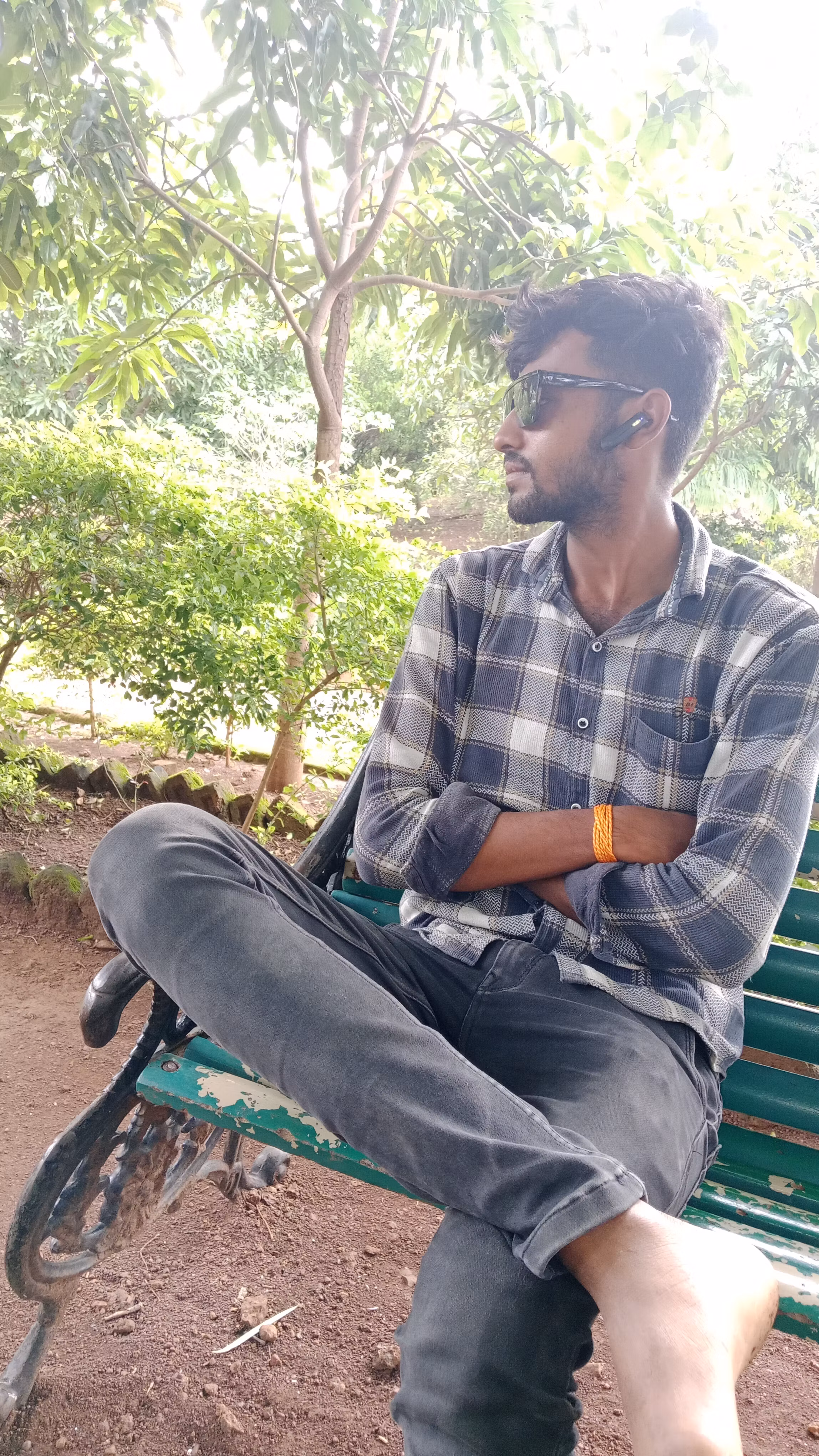 Mahendra's whop
