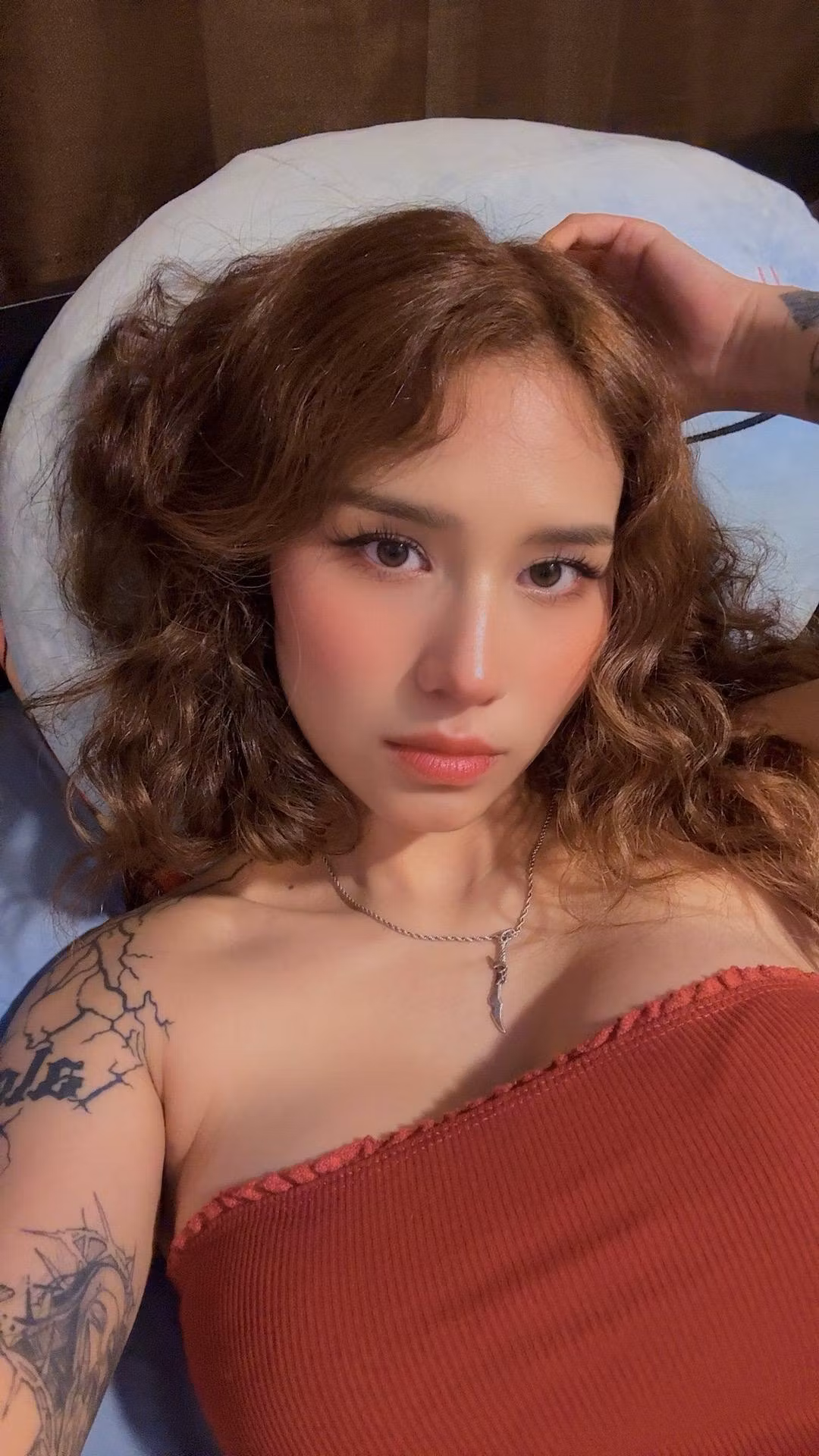 Telegram de Ojos Calientes! 