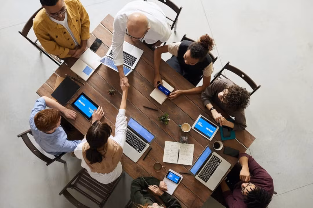 Task Exchange Hub