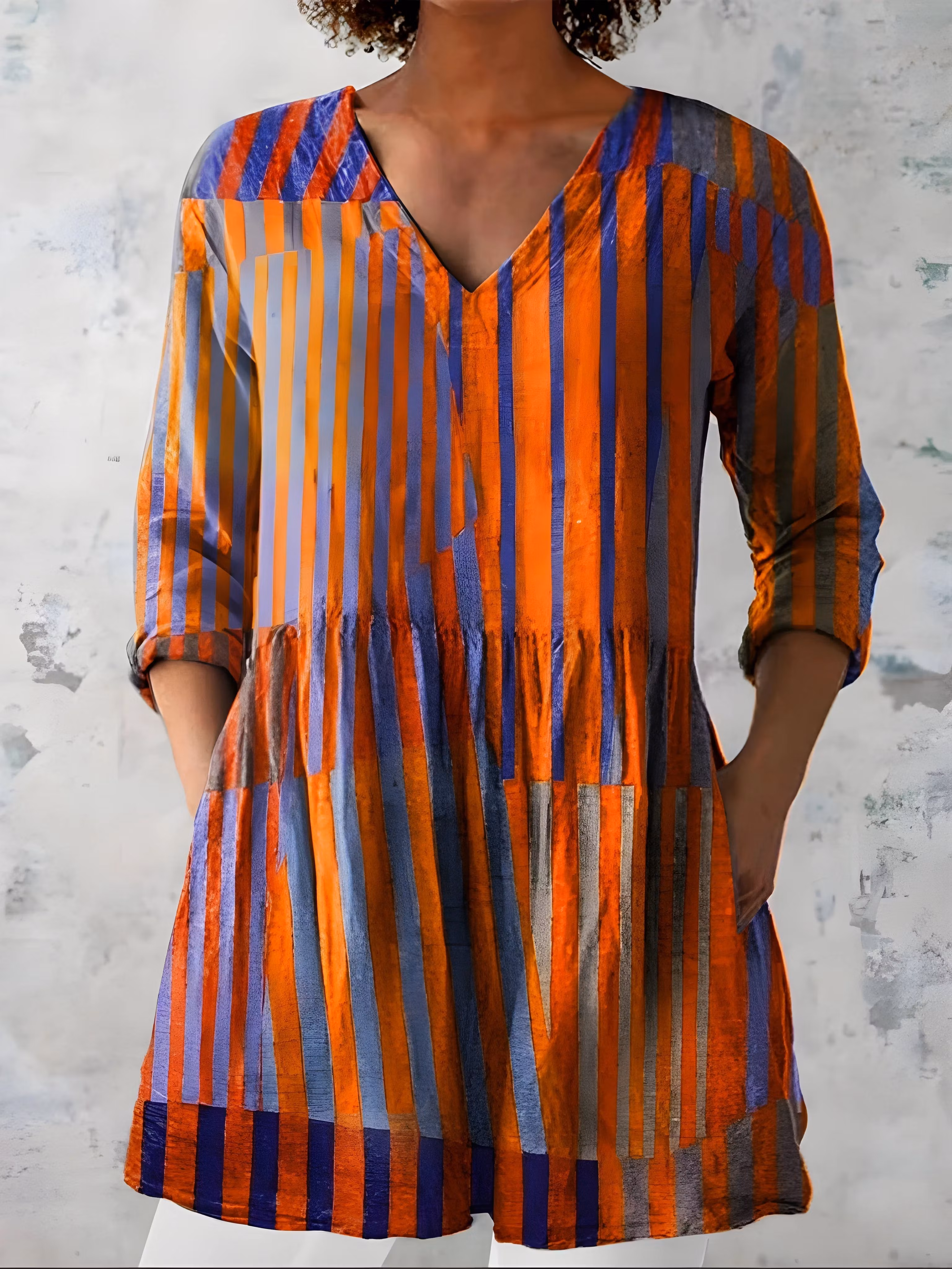 Amaia | Long Blouse with V-Neck