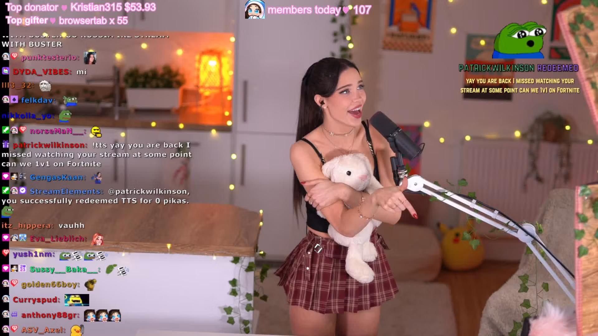 Lydia Violet Clips