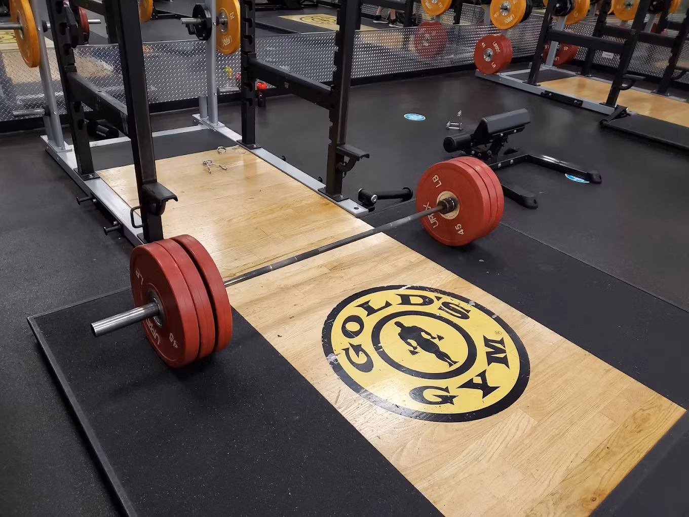 Gold's Gym Langley