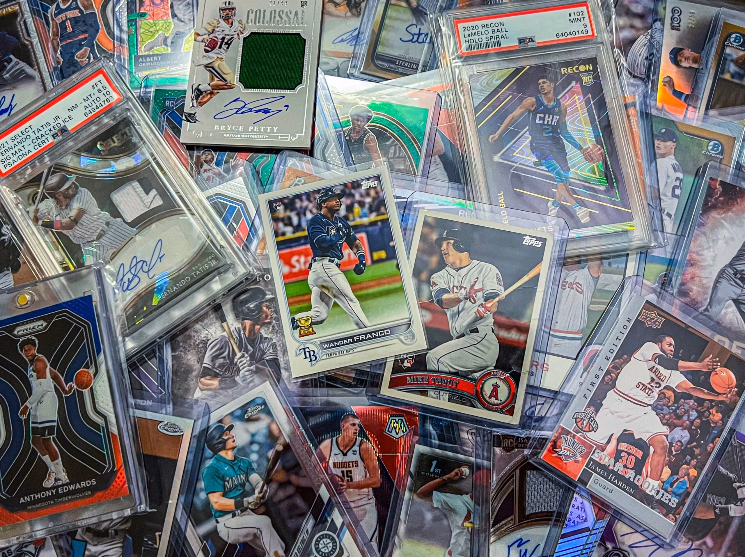 Rohan Cards Discord