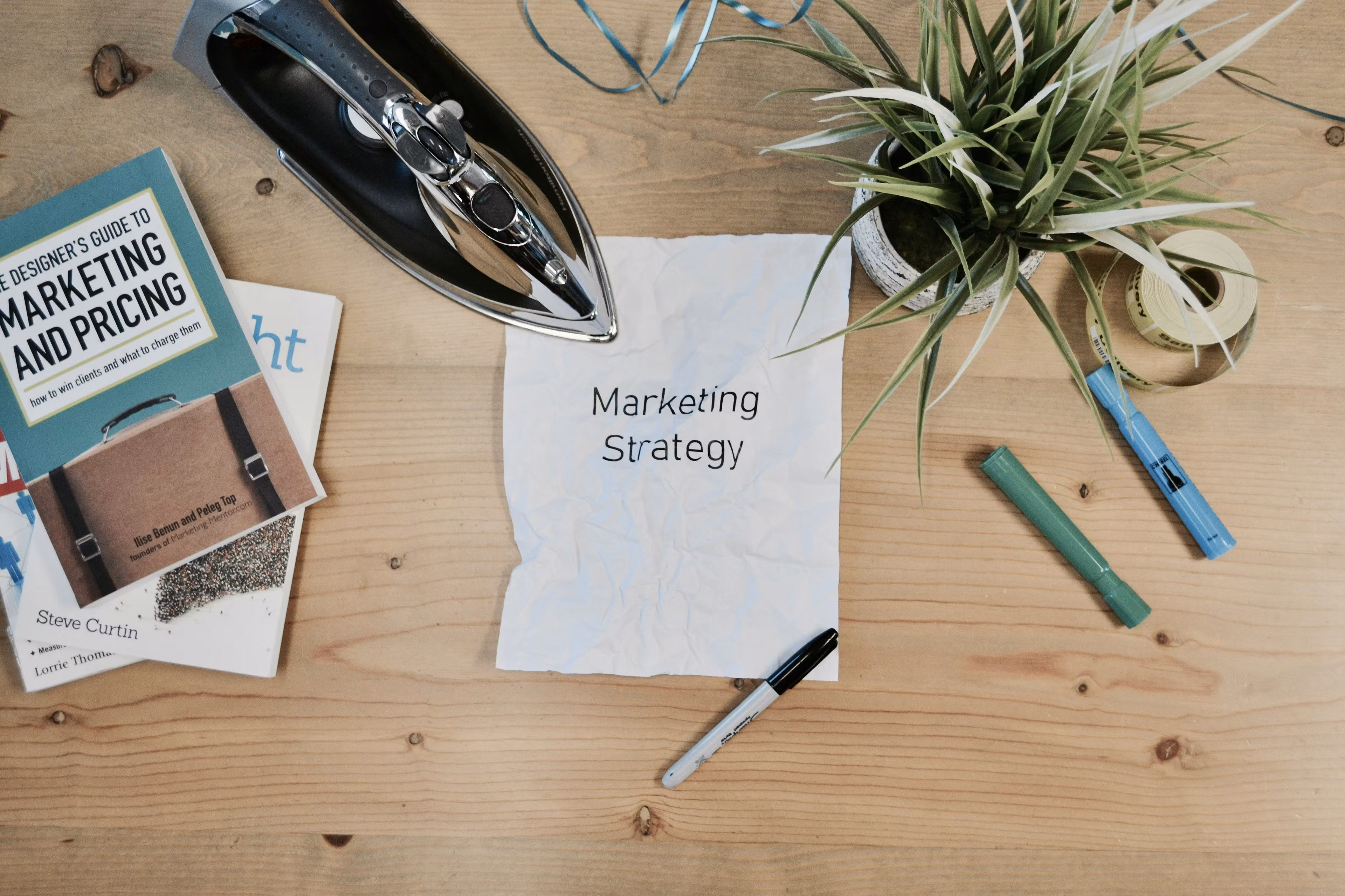 Business and marketing Hub