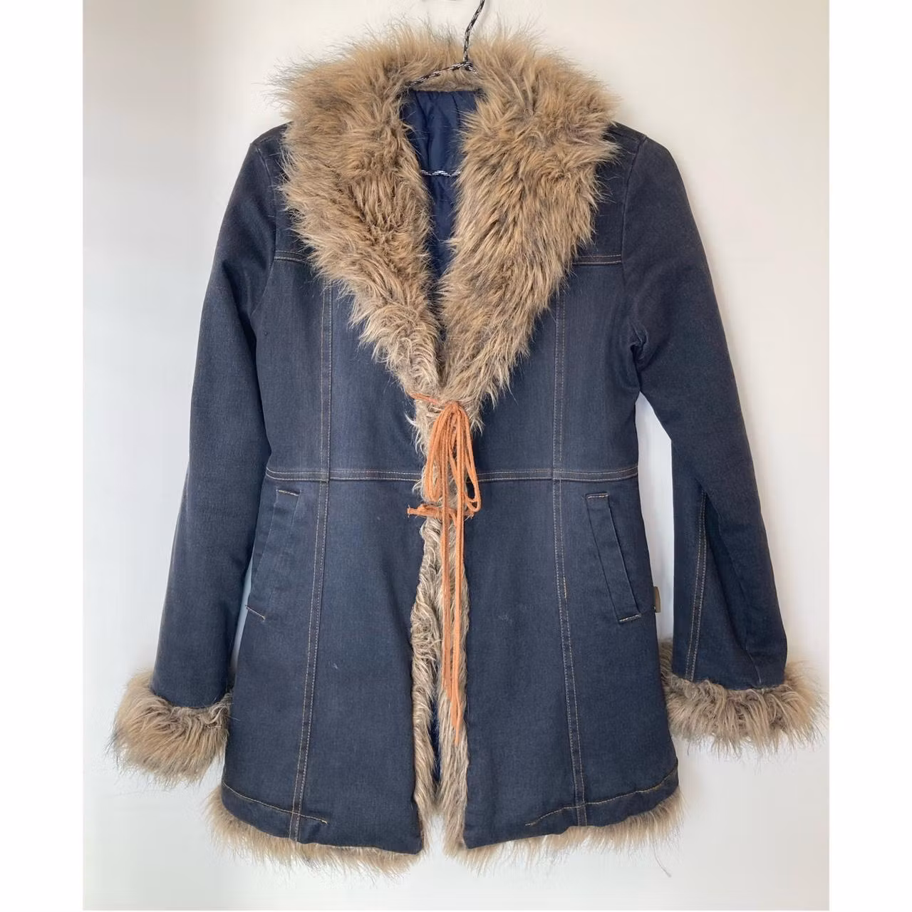 Lemon Coat