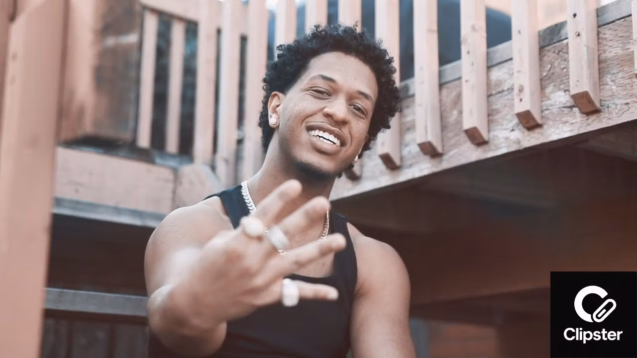 Varsity747 X Clipster