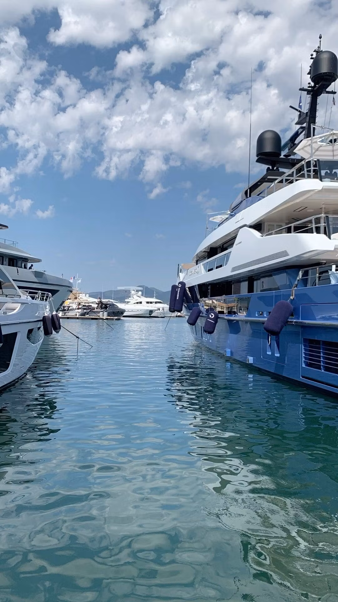 vintage luxury clothing