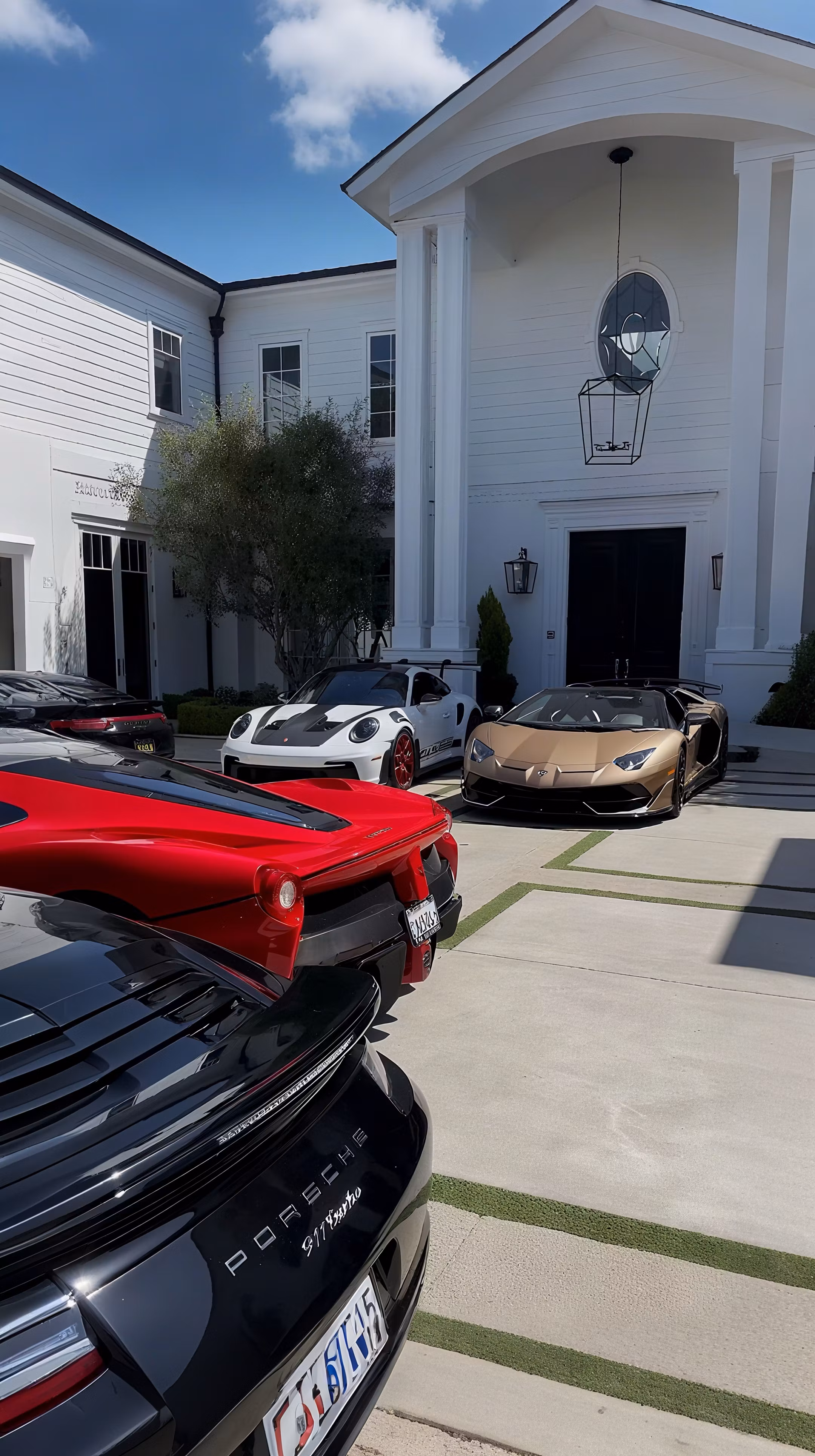 Larp Maxxing Luxury Videos