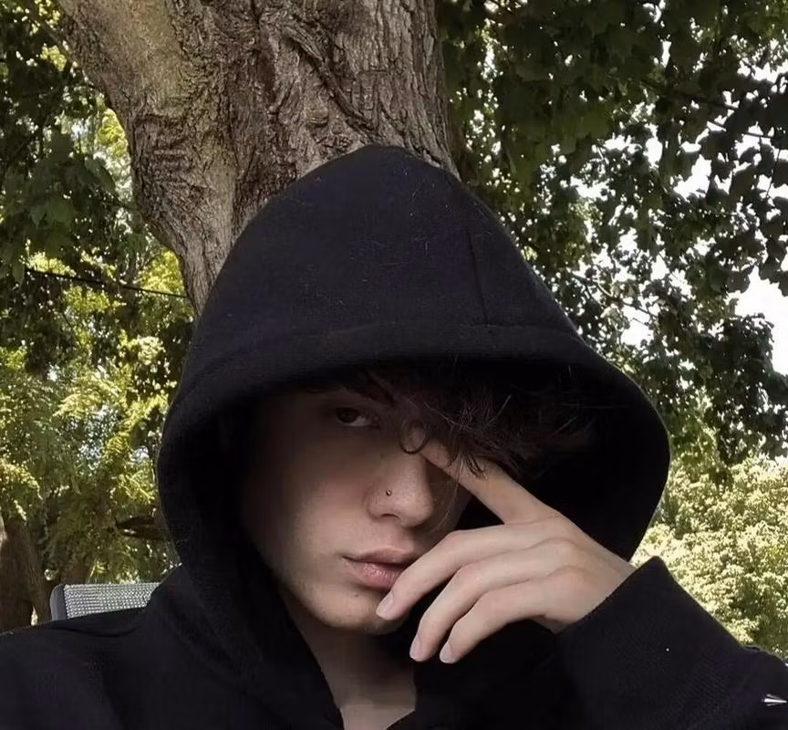 SocialSync Innovations