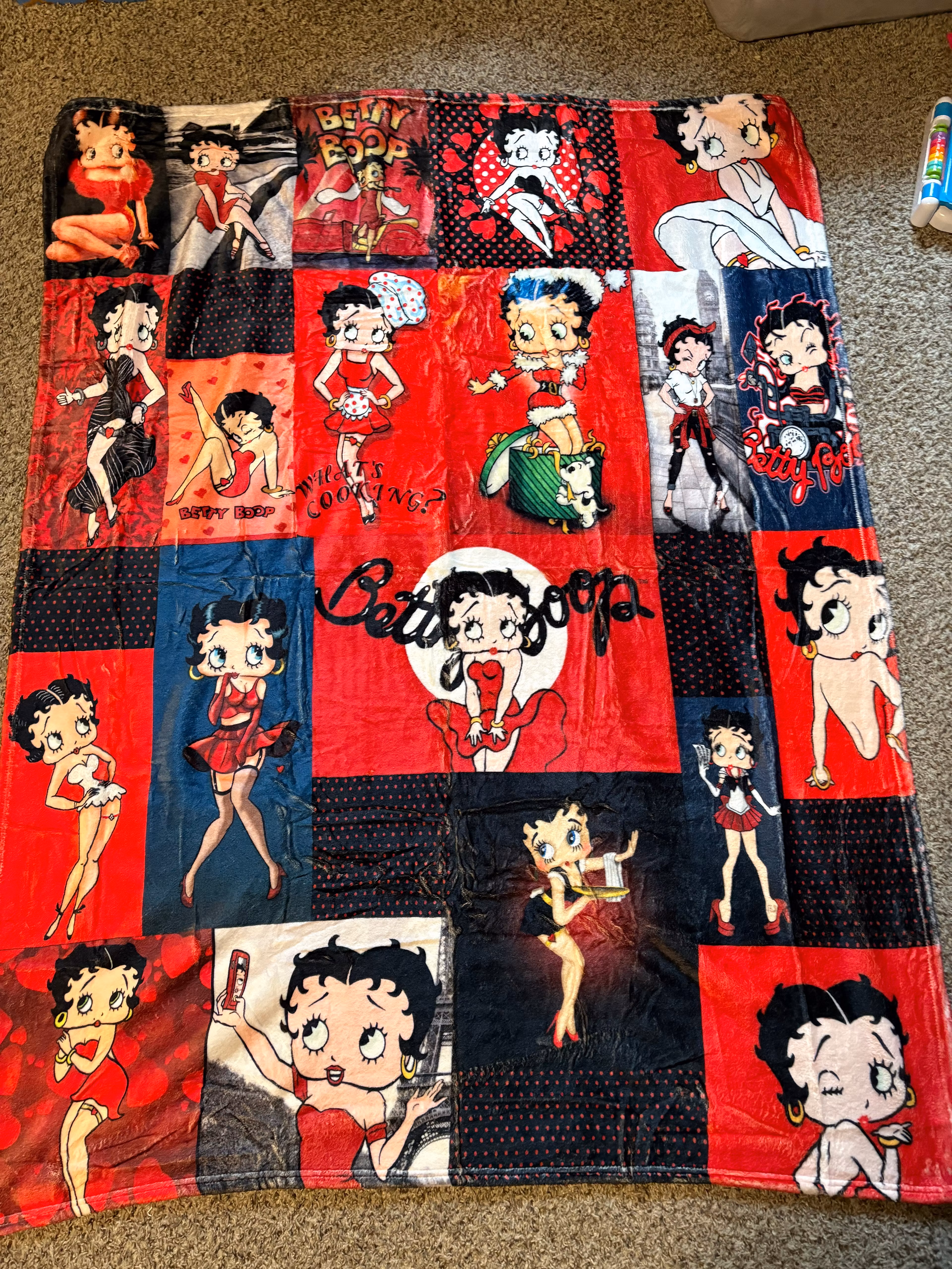 Ashley’s Vinyl Studio