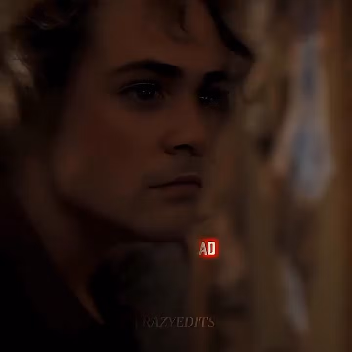 Velvet Pearl Hair Claw