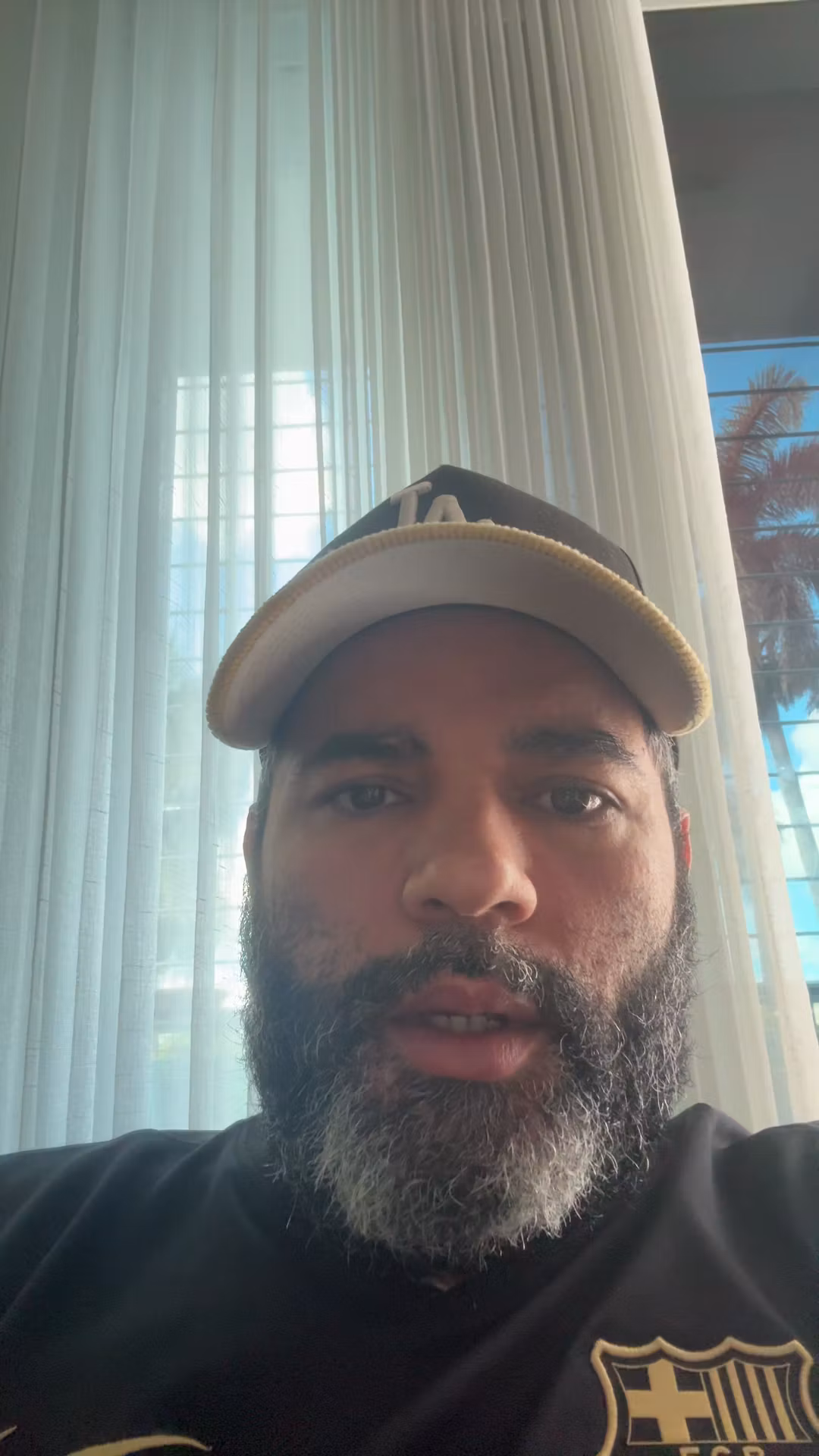 Decentralized Website Builder