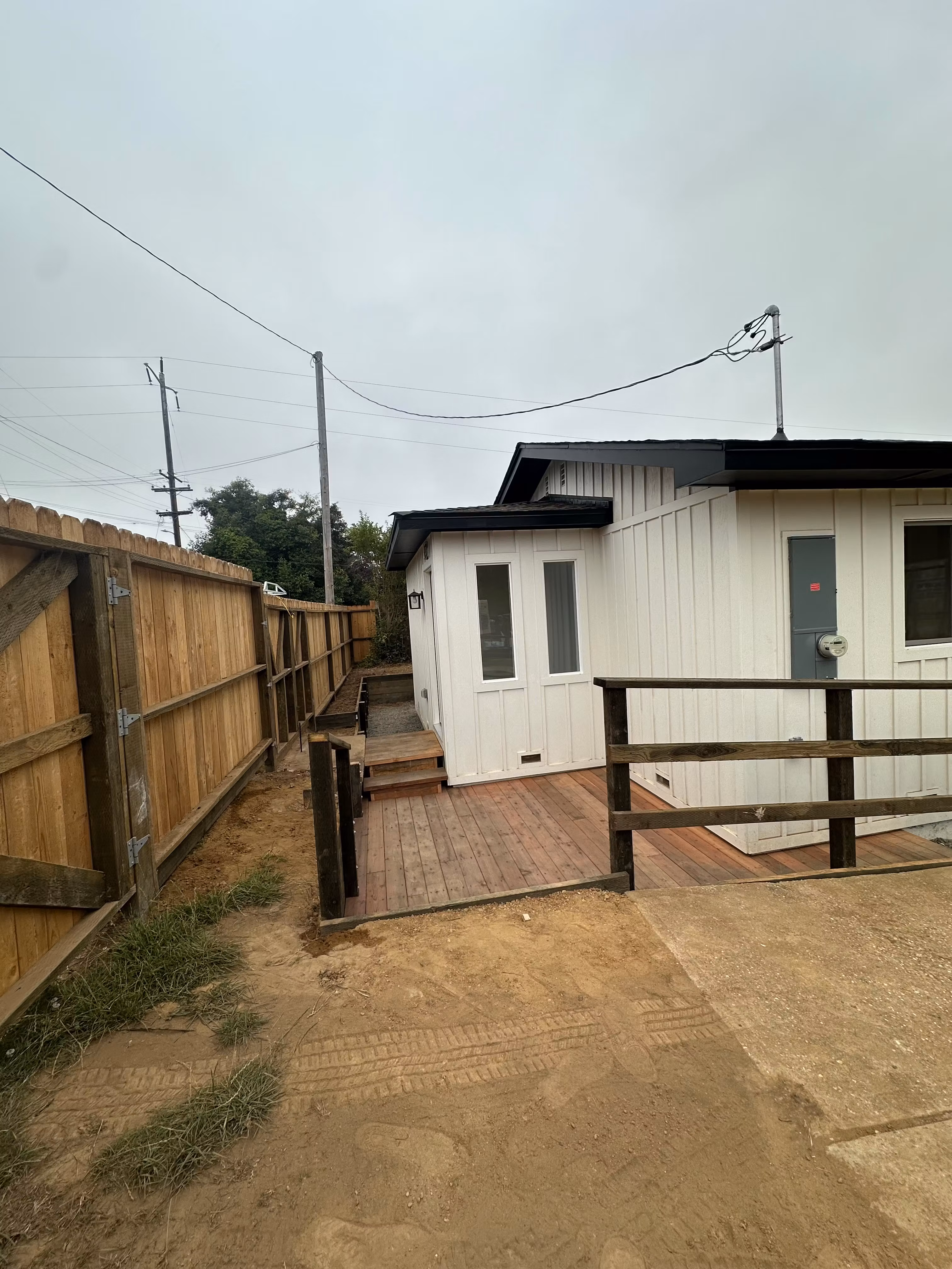 Oc side construction and desig