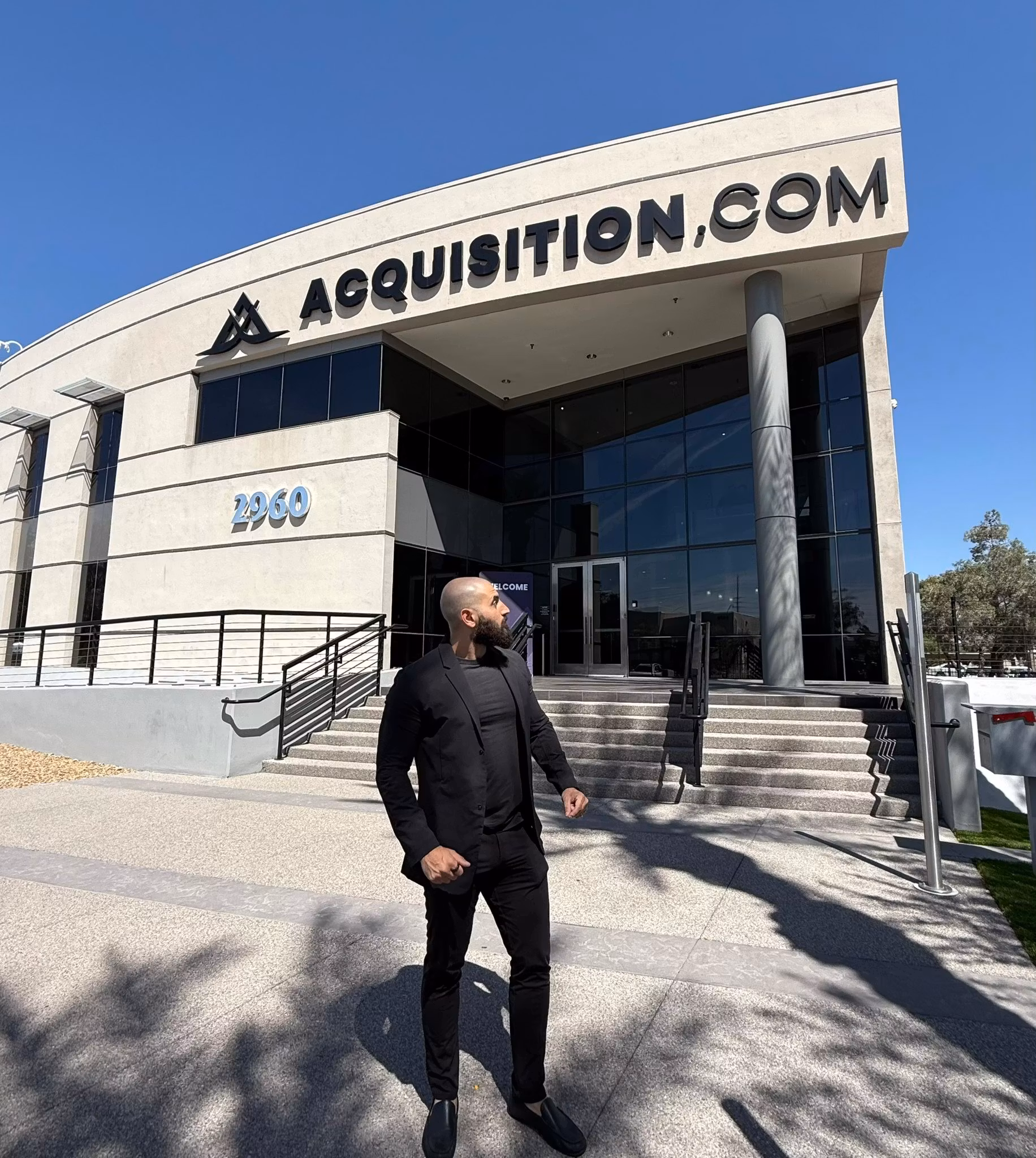 Leon Abboud Clips