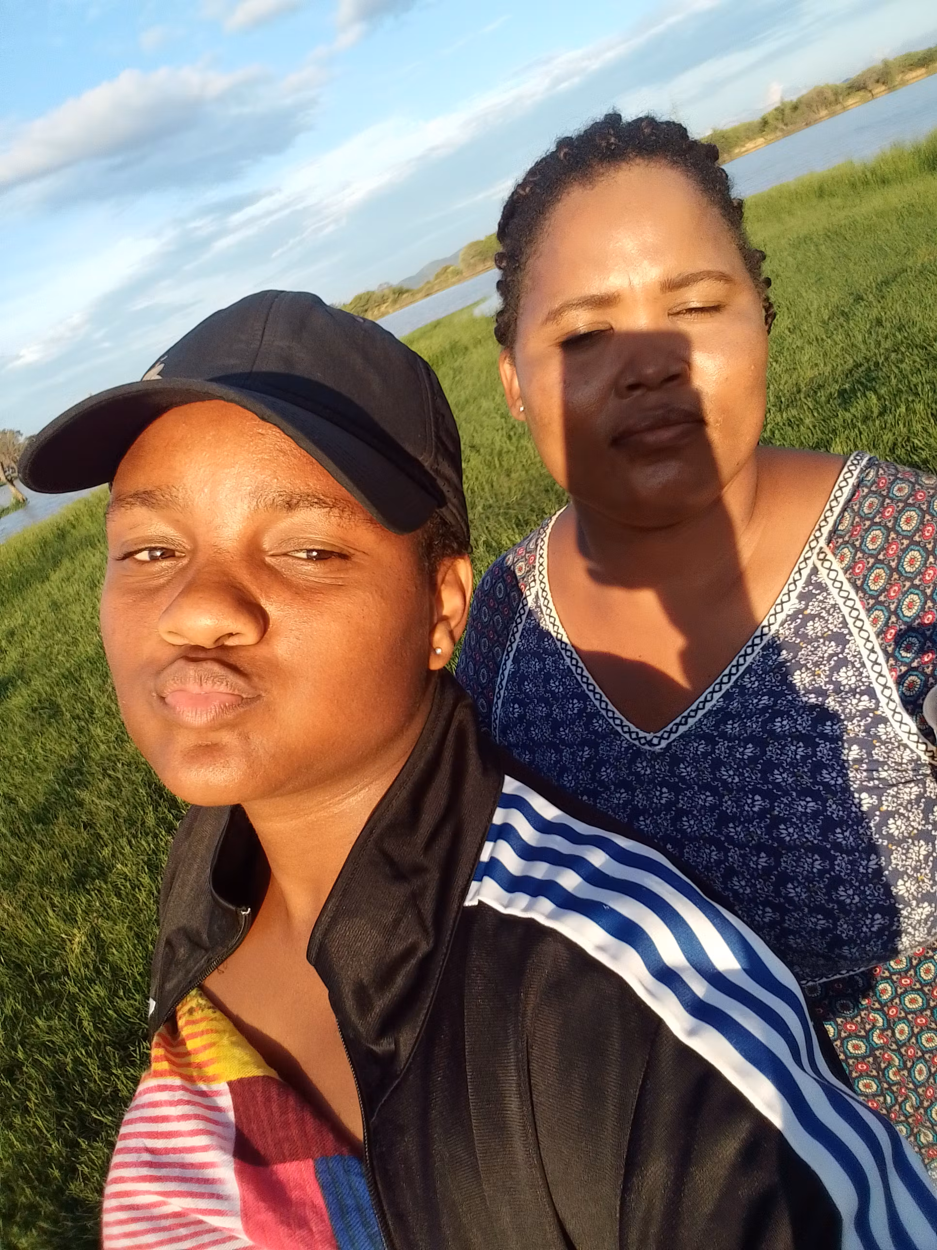 Marea-happy in a relationship