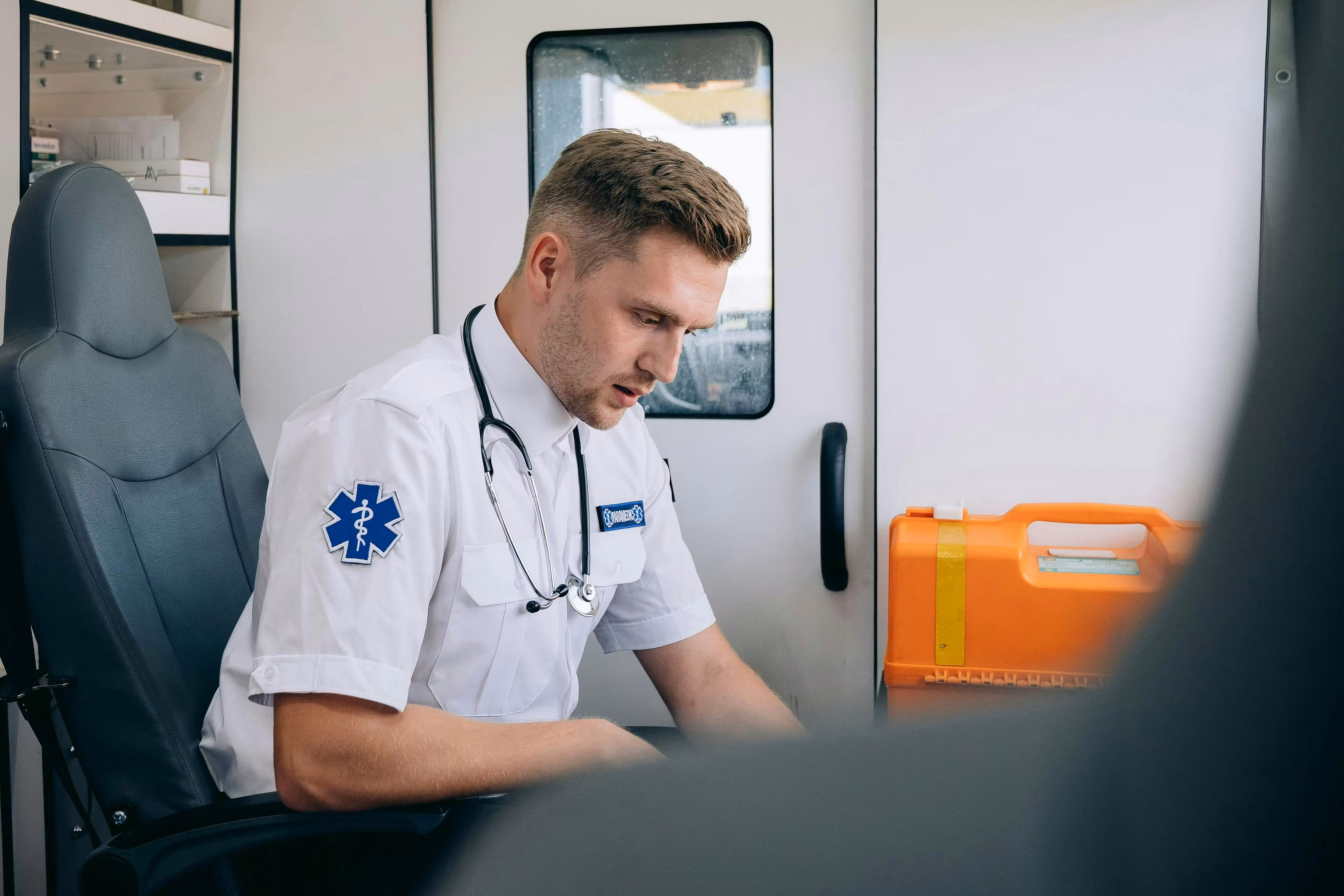 GREG Hinton money hub