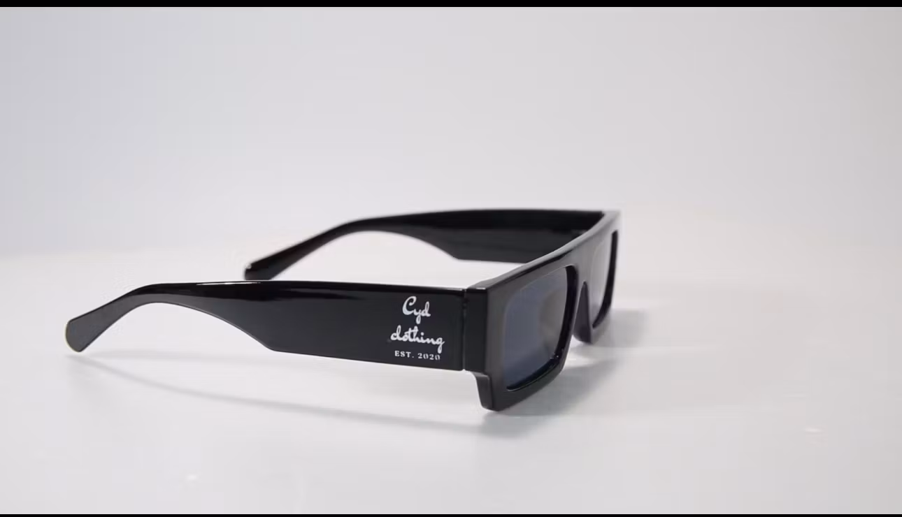 Remarkablereels's whop